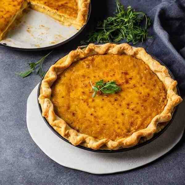 Картофельный пирог с мясом Змейка
